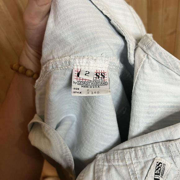 VTG Overalls GUESS BY GEORGE MARCIANO Womens Sz 2 Light Denim Patterned Cut Offs - Picture 8 of 12